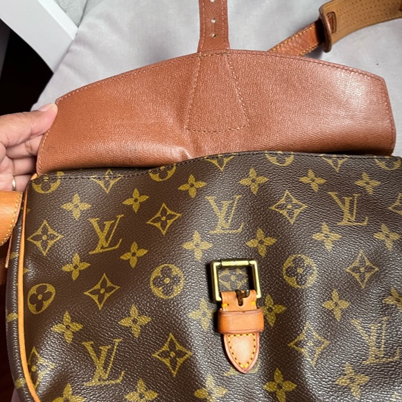 Louis Vuitton Jeune Fille MM shoulder bag - Picture 8 of 16